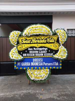 Papan Bunga Duka di Gisikdrono